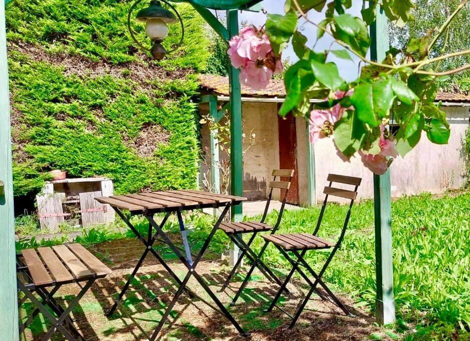 Congerville-Thionville Vacation House In Quiet Village מראה חיצוני תמונה